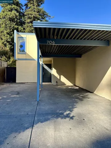 706 Simpson Pl, Santa Rosa, California 95401