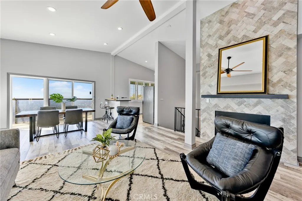 591 Devonwood, Altadena, California 91001 home-pic-10