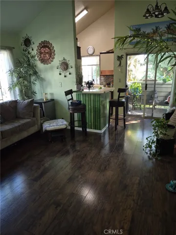 511 E. 99th Street, Inglewood, California 90301