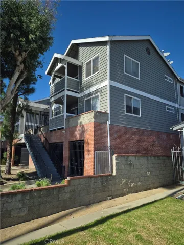 511 E. 99th Street, Inglewood, California 90301