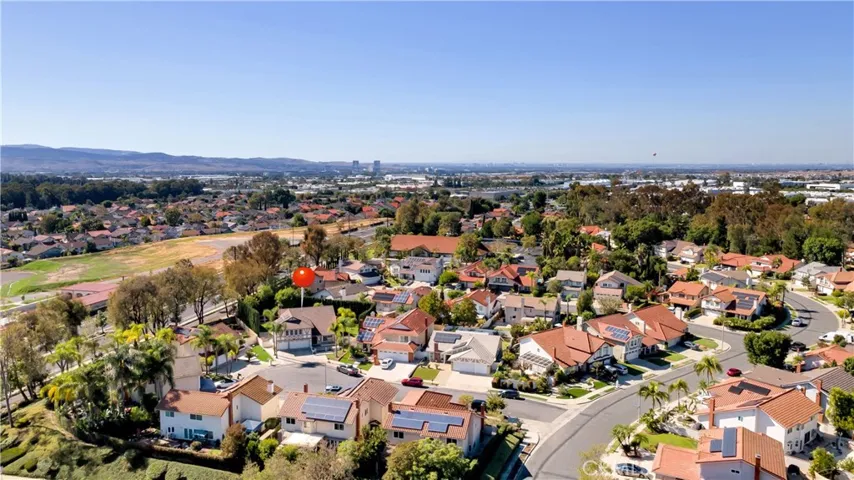 21301 Calle Recreo, Lake Forest, California 92630