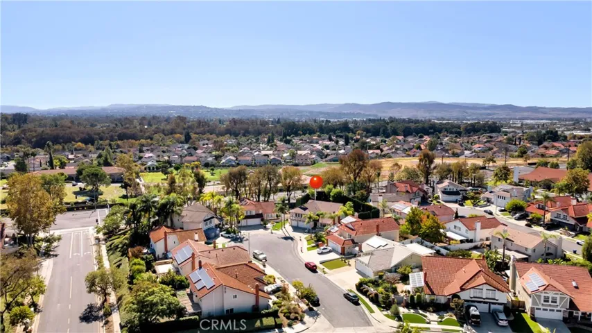 21301 Calle Recreo, Lake Forest, California 92630
