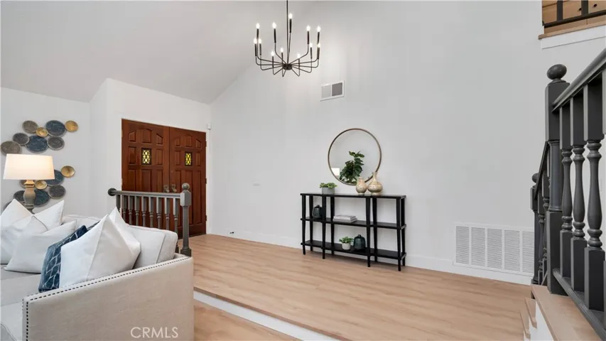 21301 Calle Recreo, Lake Forest, California 92630
