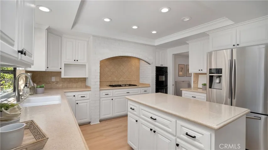21301 Calle Recreo, Lake Forest, California 92630