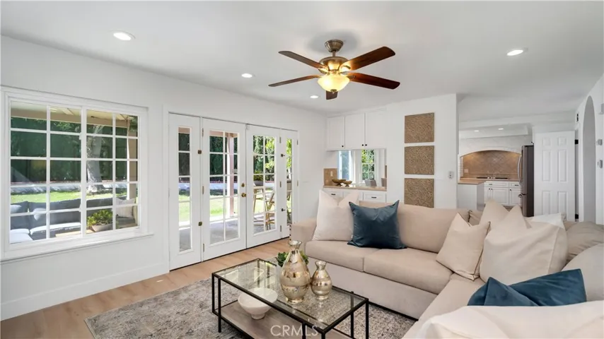 21301 Calle Recreo, Lake Forest, California 92630