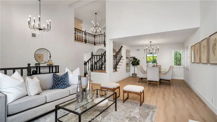 21301 Calle Recreo, Lake Forest, California 92630