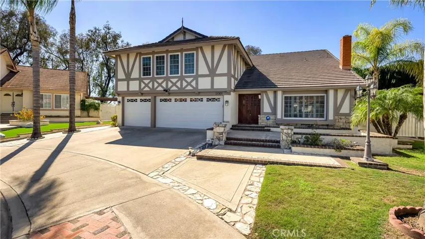 21301 Calle Recreo, Lake Forest, California 92630