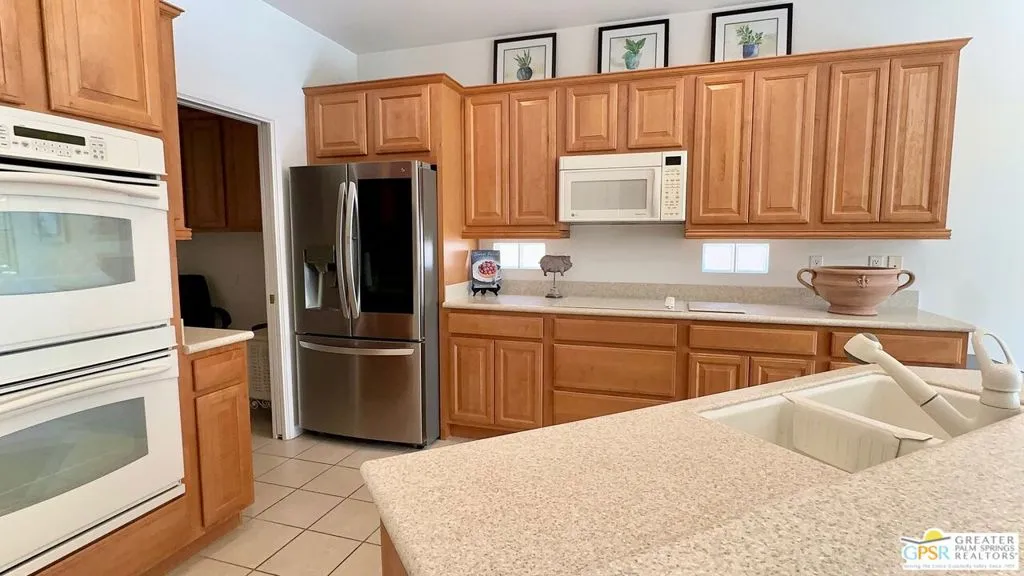78703 Stansbury Court, Palm Desert, California 92211 home-pic-7