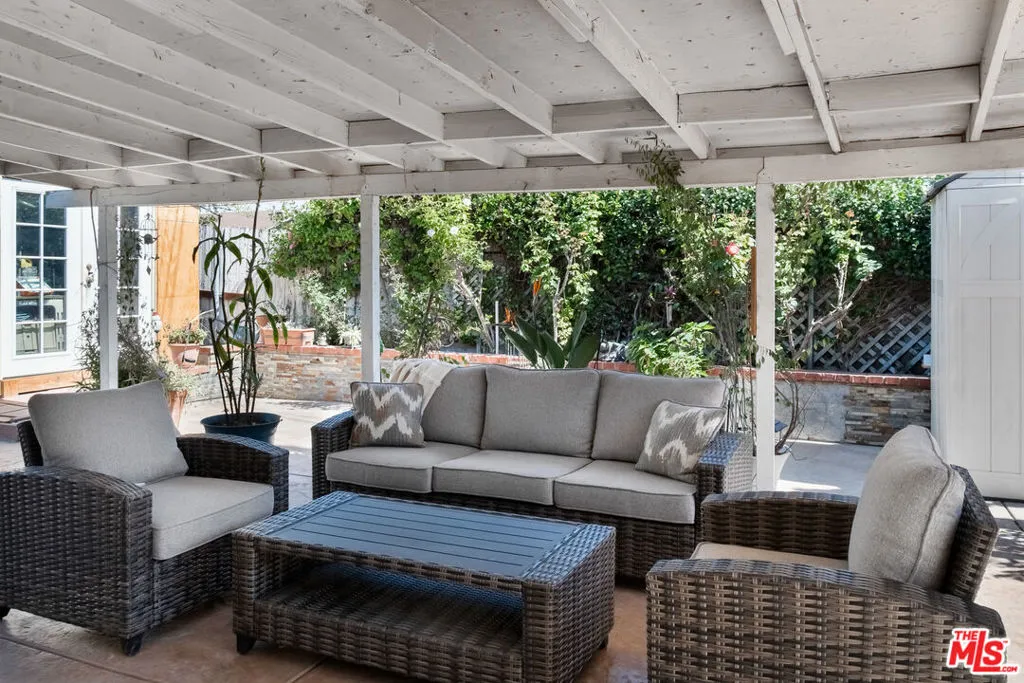 7020 Mary Ellen Avenue, North Hollywood, California 91605 home-pic-39