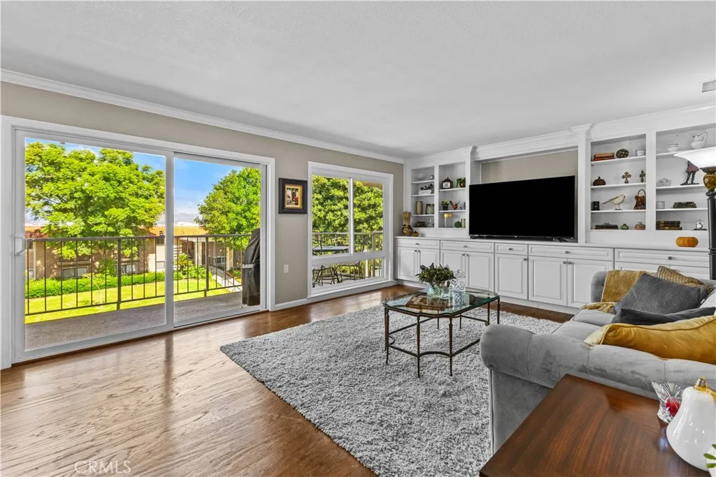 3112 Via Serena S O, Laguna Woods, California 92637 home-pic-2