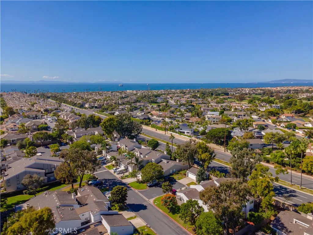 19748 Shorecliff, Huntington Beach, California 92648 home-pic-54