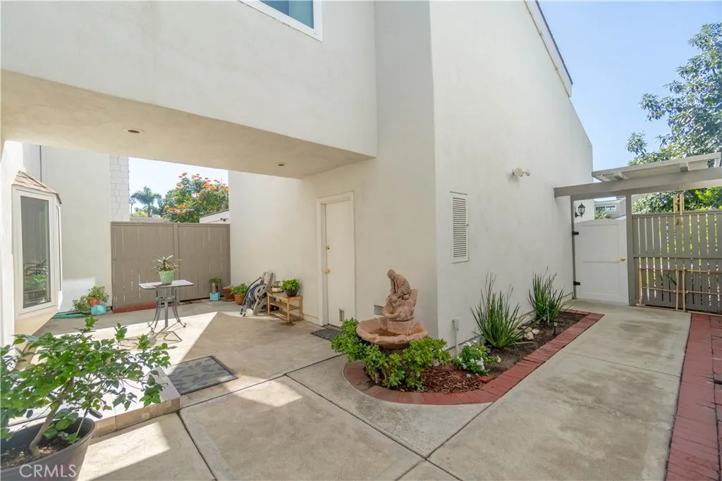 19748 Shorecliff, Huntington Beach, California 92648 home-pic-6