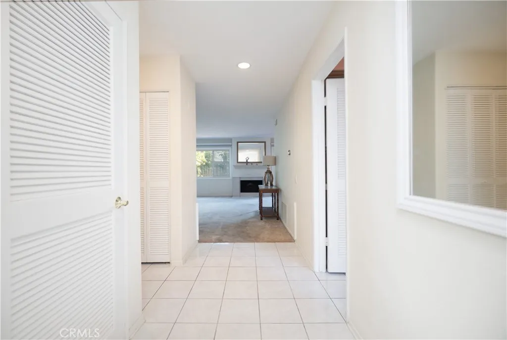 19748 Shorecliff, Huntington Beach, California 92648 home-pic-10