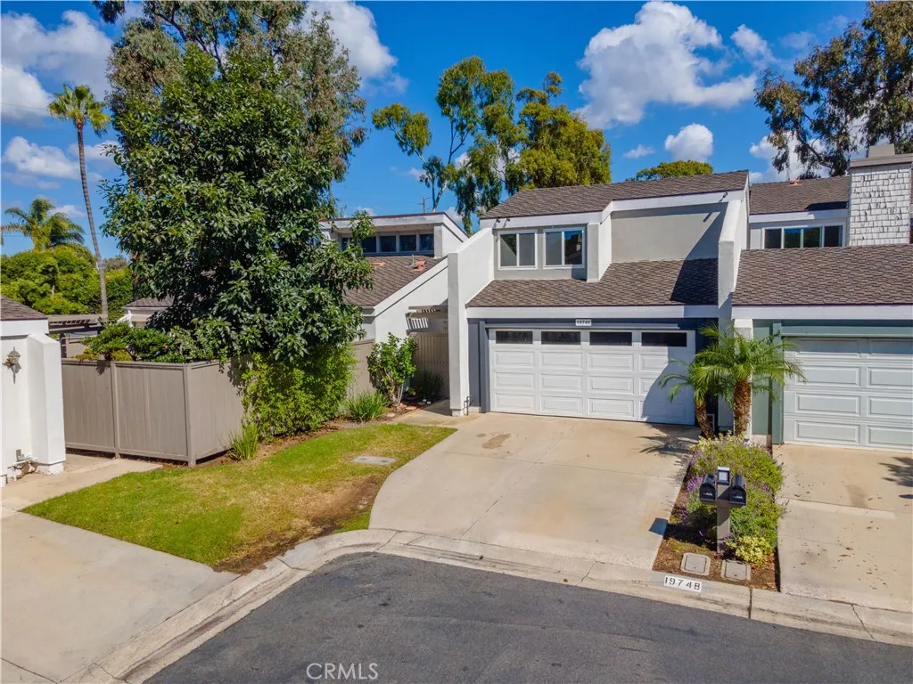19748 Shorecliff, Huntington Beach, California 92648 home-pic-42