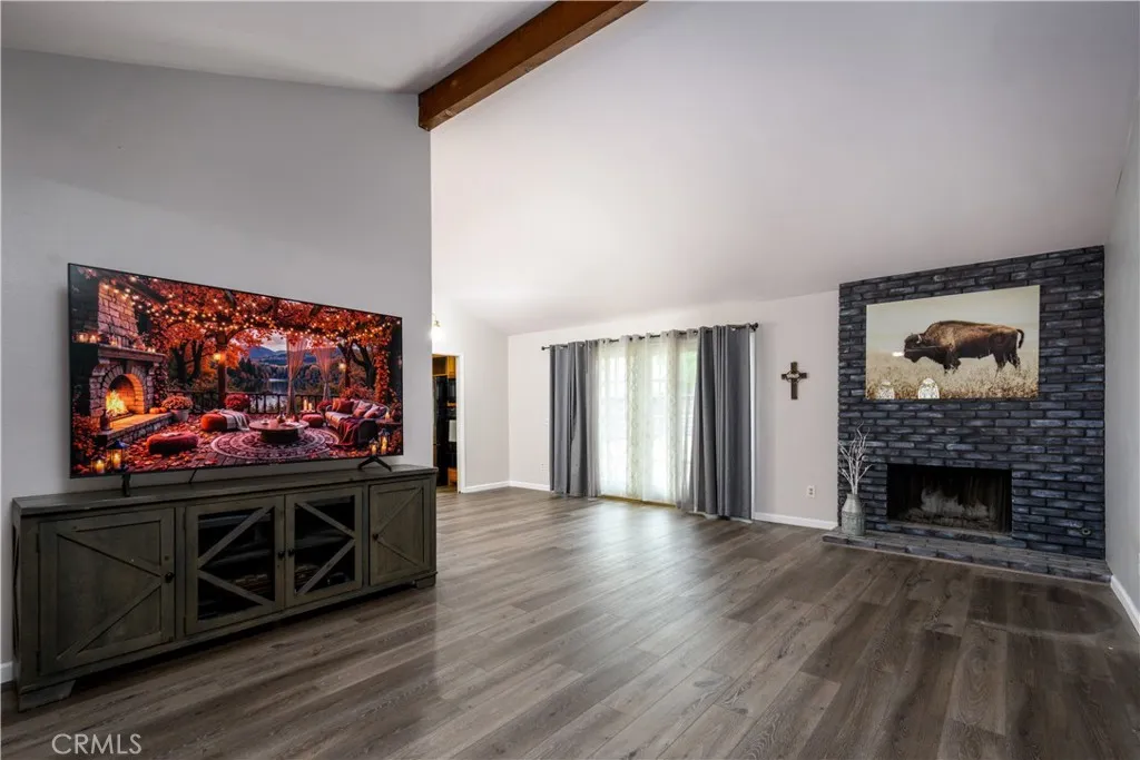 2354 Corydon, Norco, California 92860 home-pic-5