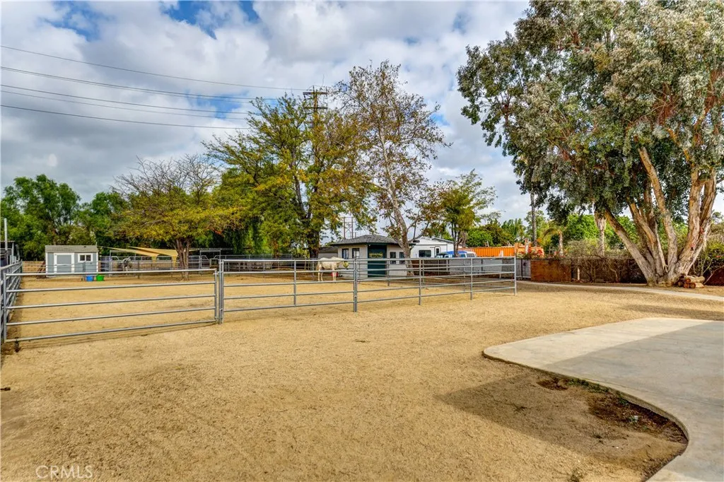 2354 Corydon, Norco, California 92860 home-pic-24