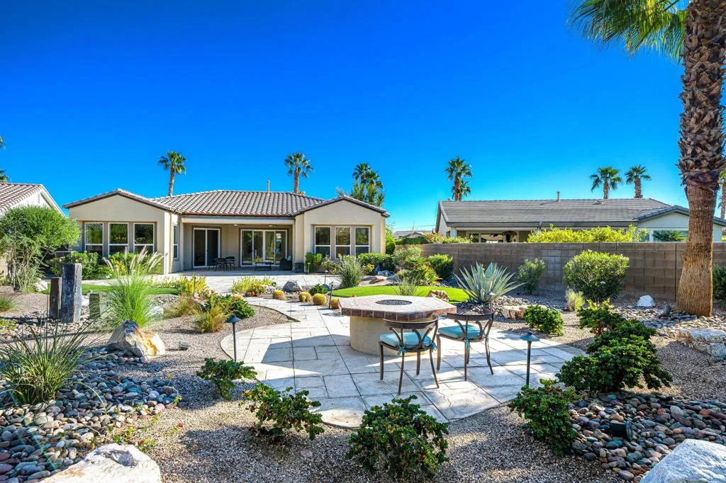 81943 Prism Drive, La Quinta, California 92253 home-pic-6