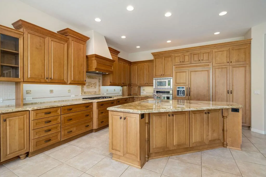 81943 Prism Drive, La Quinta, California 92253 home-pic-22