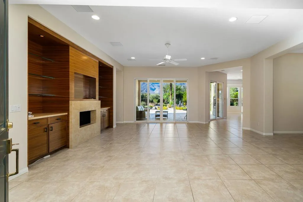 81943 Prism Drive, La Quinta, California 92253 home-pic-12