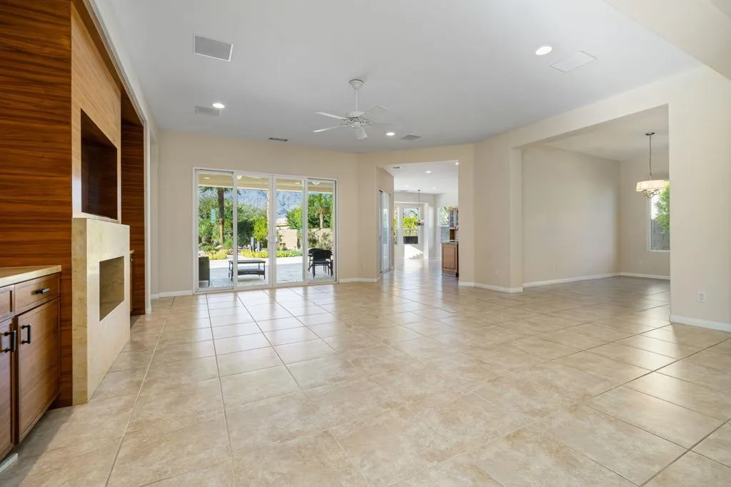 81943 Prism Drive, La Quinta, California 92253 home-pic-13