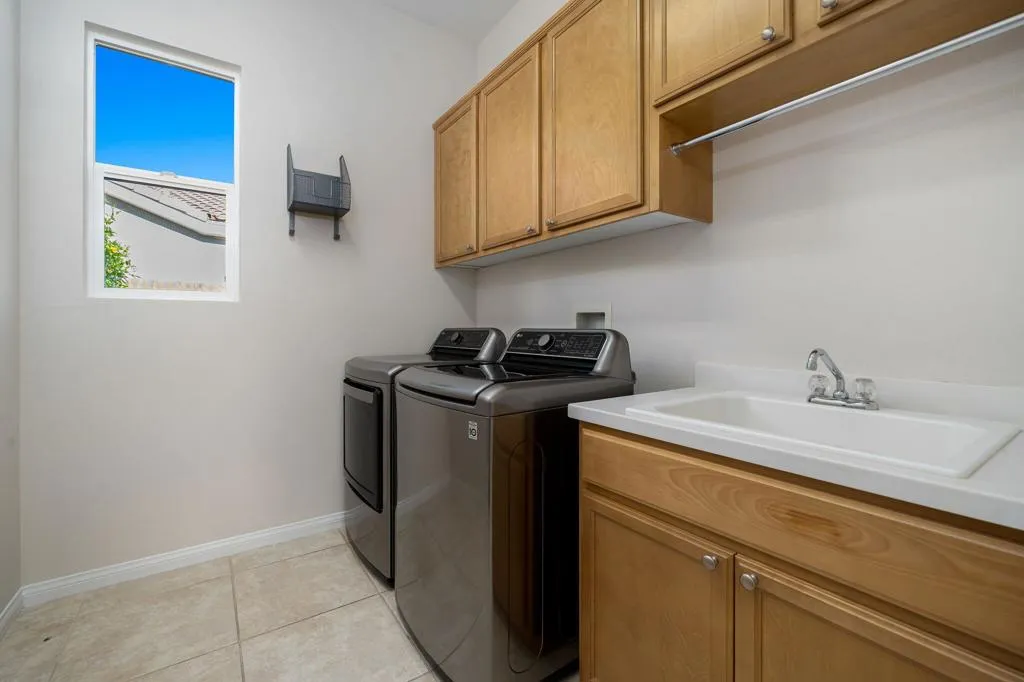 81943 Prism Drive, La Quinta, California 92253 home-pic-41