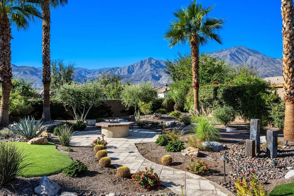 81943 Prism Drive, La Quinta, California 92253 home-pic-0