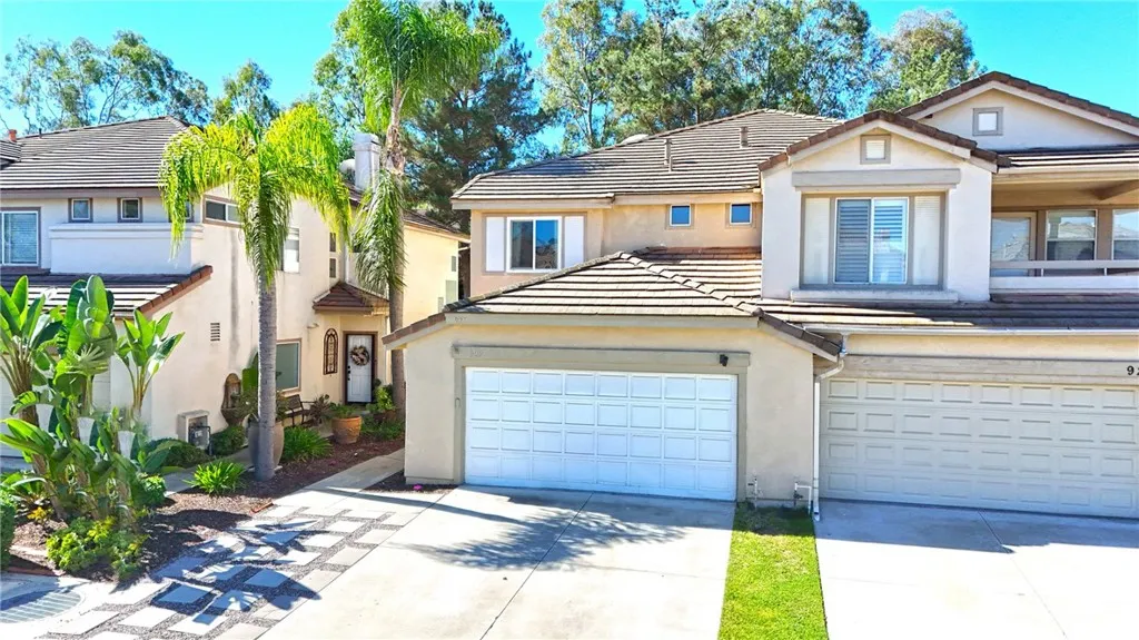 927 S Lone Pine, Anaheim Hills, California 92808 home-pic-2