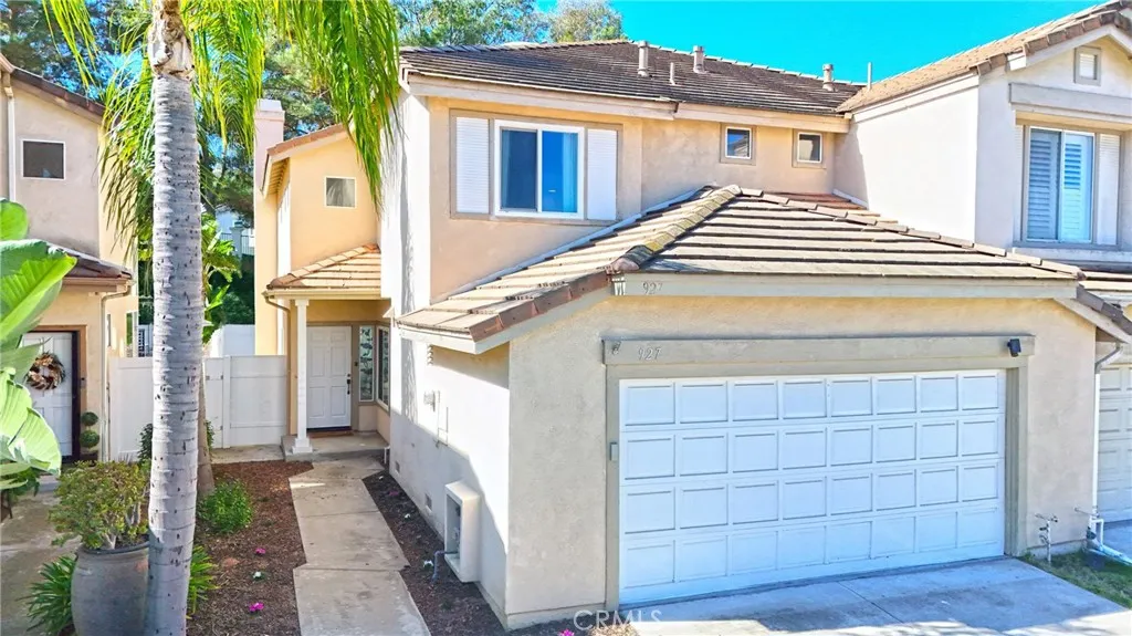 927 S Lone Pine, Anaheim Hills, California 92808 home-pic-3