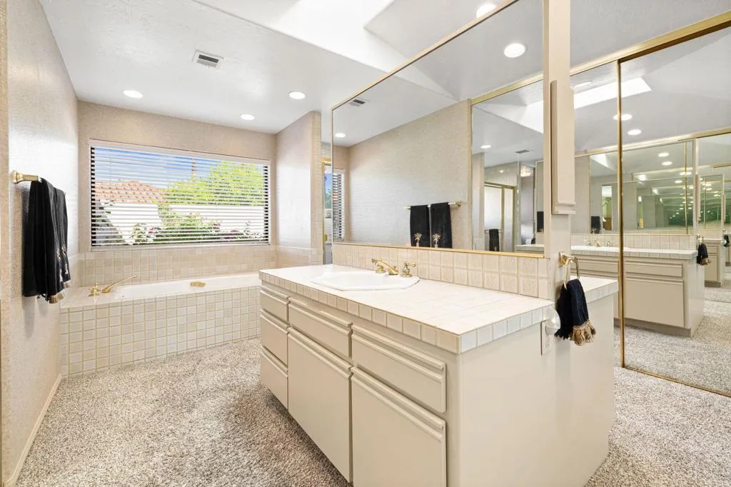 73681 Agave Lane, Palm Desert, California 92260 home-pic-24