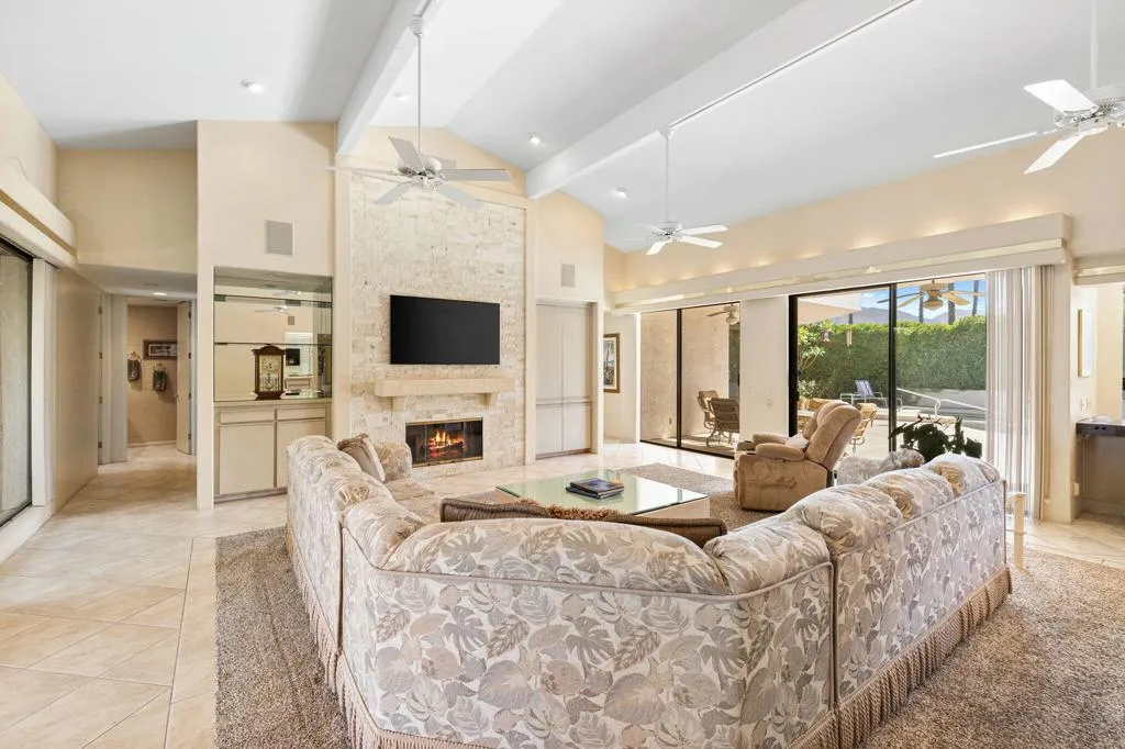 73681 Agave Lane, Palm Desert, California 92260 home-pic-5