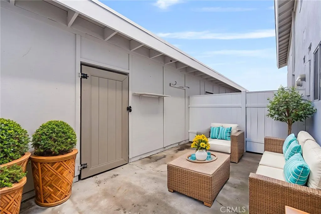 9831 9831 Continental Dr., Huntington Beach, California 92646 home-pic-20