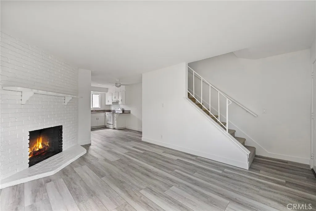 9831 9831 Continental Dr., Huntington Beach, California 92646 home-pic-4