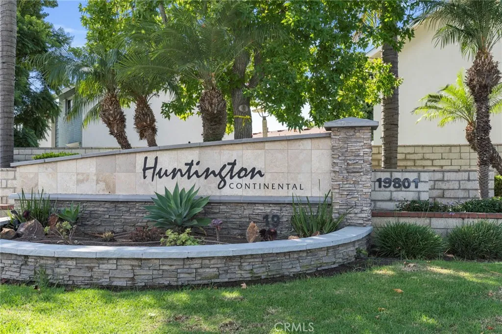 9831 9831 Continental Dr., Huntington Beach, California 92646 home-pic-24