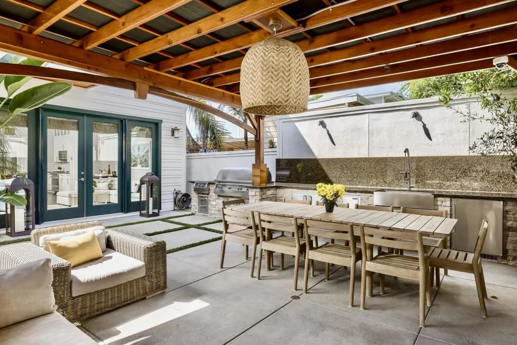 6411 Dowling Dr, La Jolla, California 92037 home-pic-8