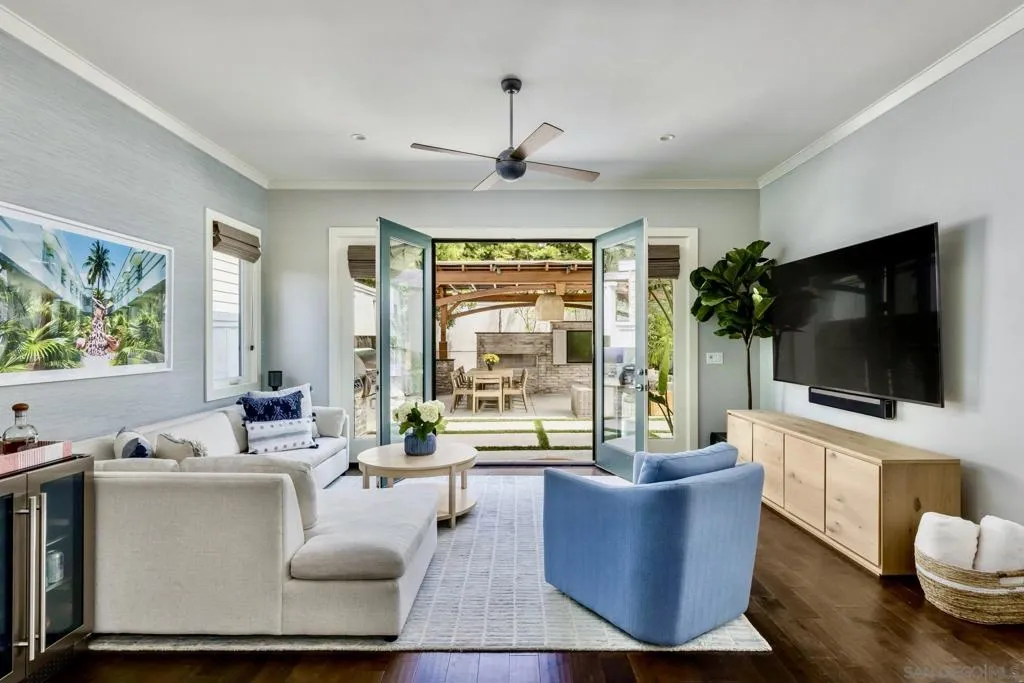 6411 Dowling Dr, La Jolla, California 92037 home-pic-2