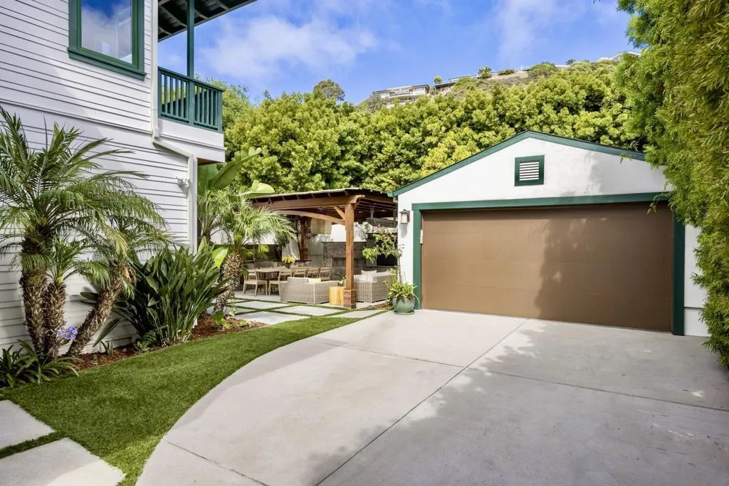6411 Dowling Dr, La Jolla, California 92037 home-pic-9