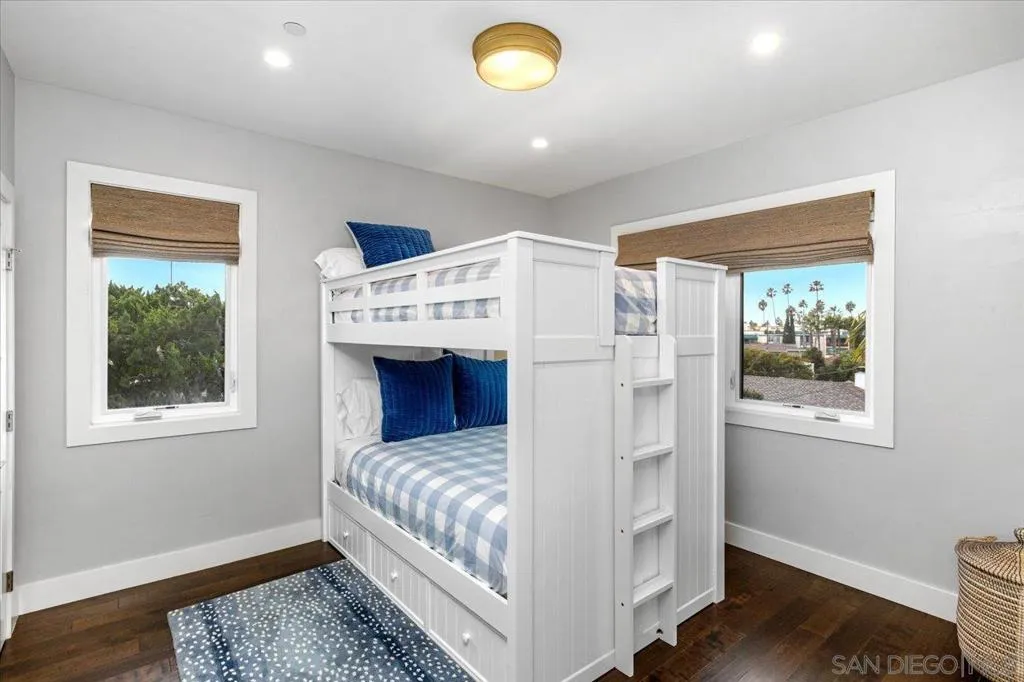 6411 Dowling Dr, La Jolla, California 92037 home-pic-32