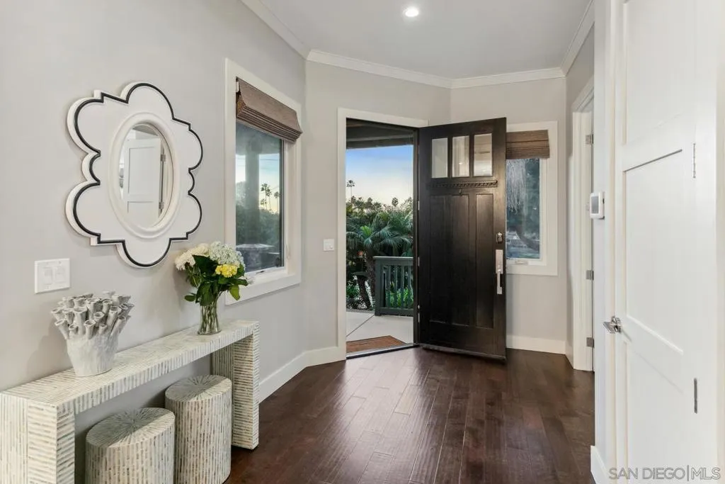 6411 Dowling Dr, La Jolla, California 92037 home-pic-49
