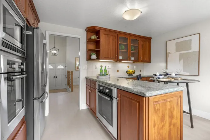 667 Sandy Hook Court, Foster City, California 94404