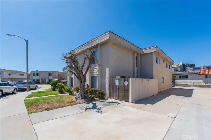 7831 Shaffer, Huntington Beach, California 92648