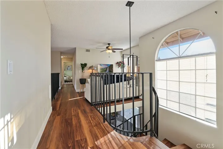19752 Collins, Canyon Country, California 91351