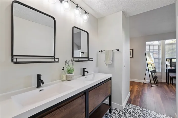 primary bathroom with upgrades & double sinks