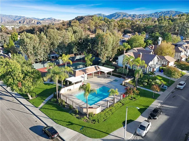 19752 Collins, Canyon Country, California 91351