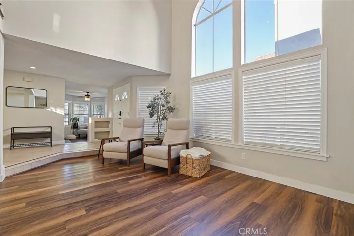 19752 Collins, Canyon Country, California 91351
