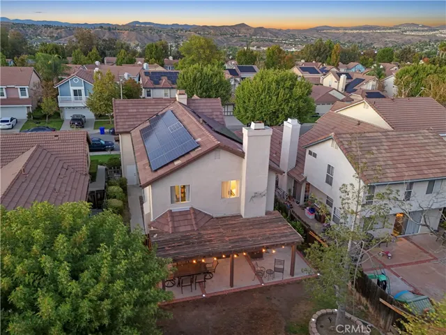 19752 Collins, Canyon Country, California 91351