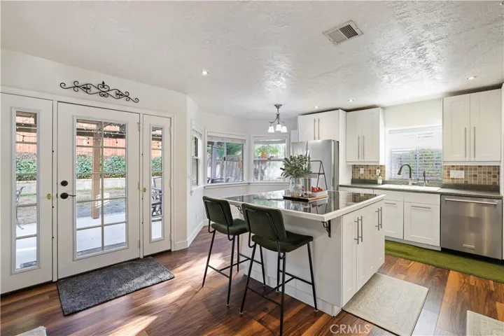 19752 Collins, Canyon Country, California 91351