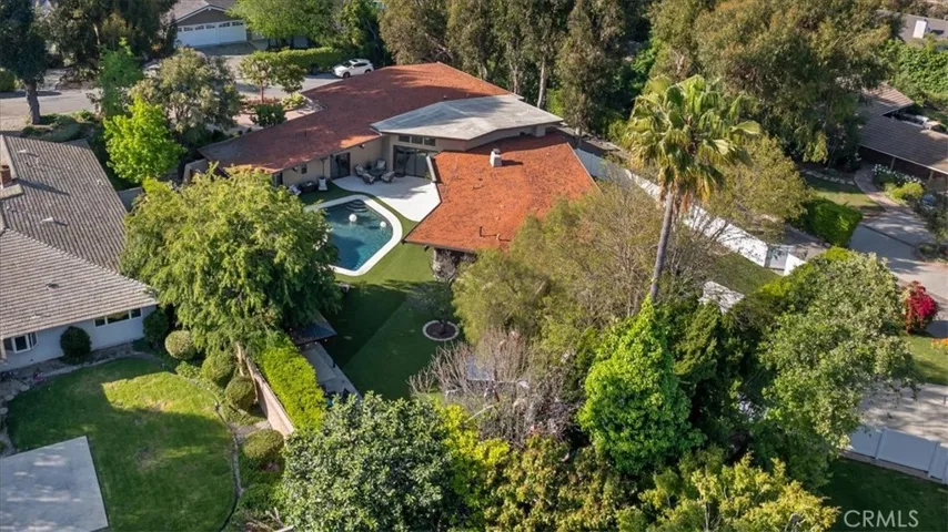 10 Wildhorse Lane, Rolling Hills Estates, California 90274