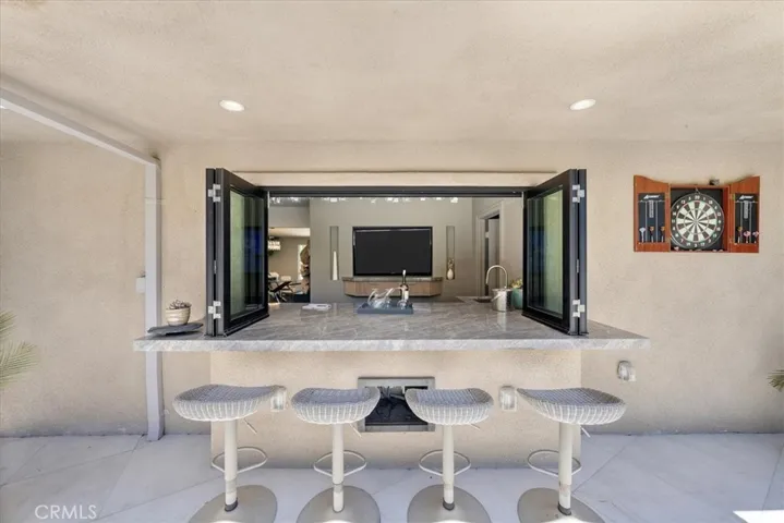 10 Wildhorse Lane, Rolling Hills Estates, California 90274