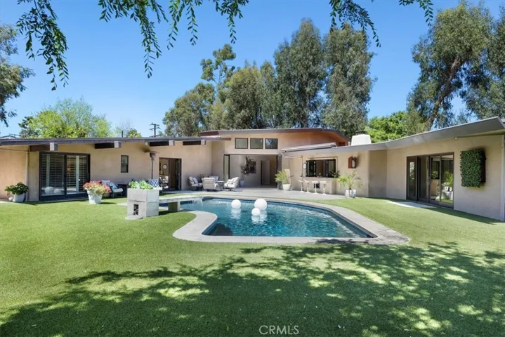 10 Wildhorse Lane, Rolling Hills Estates, California 90274