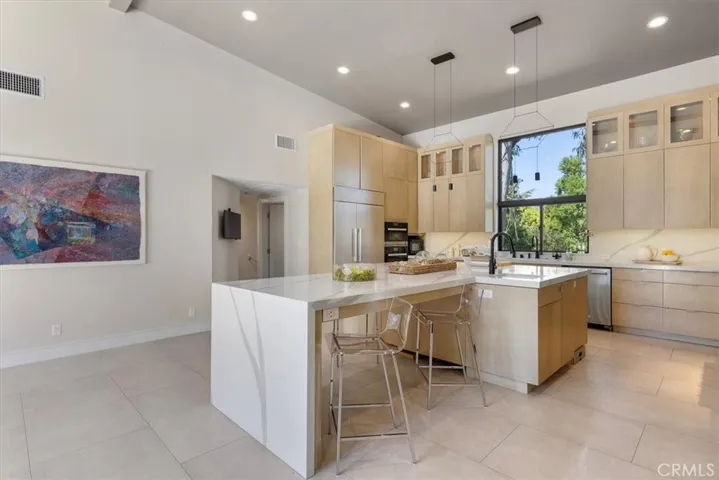 10 Wildhorse Lane, Rolling Hills Estates, California 90274